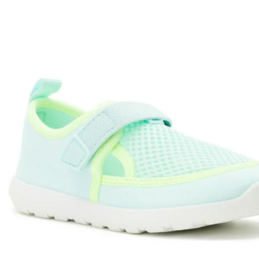 Wonder Nation Toddler Girls Water Shoes